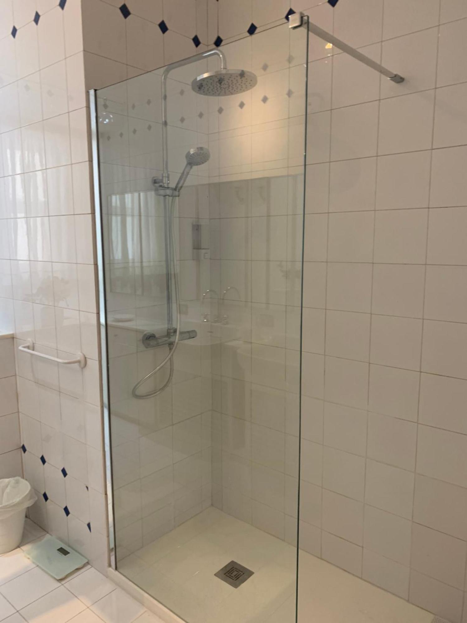May Flower Central Apartament Бари Екстериор снимка