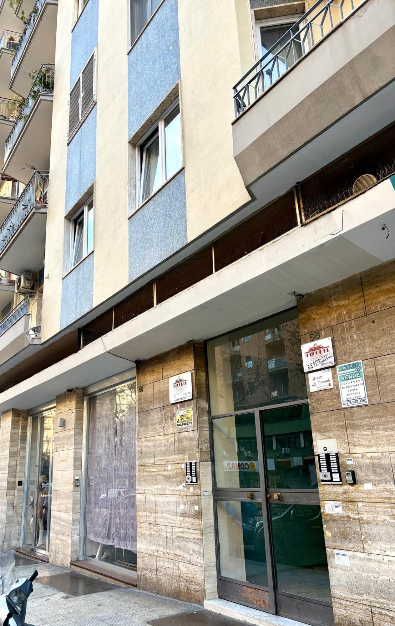 May Flower Central Apartament Бари Екстериор снимка